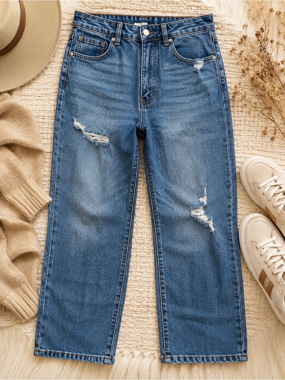 Disclosure Distressed High Rise Straight Leg Jeans Size 7/28 Medium Wash